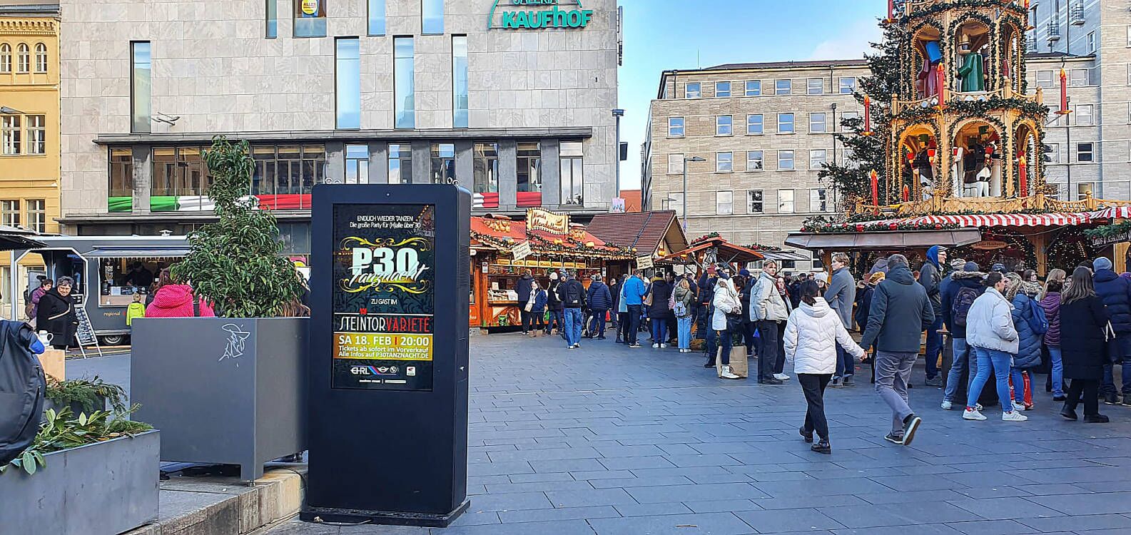 Outdoor digital signage